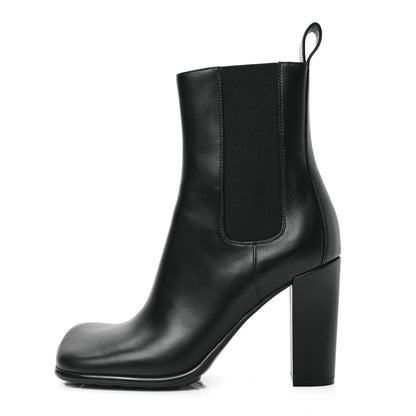 Bottega Veneta Calfskin Storm Chelsea Boots 41 Black 1 of 6