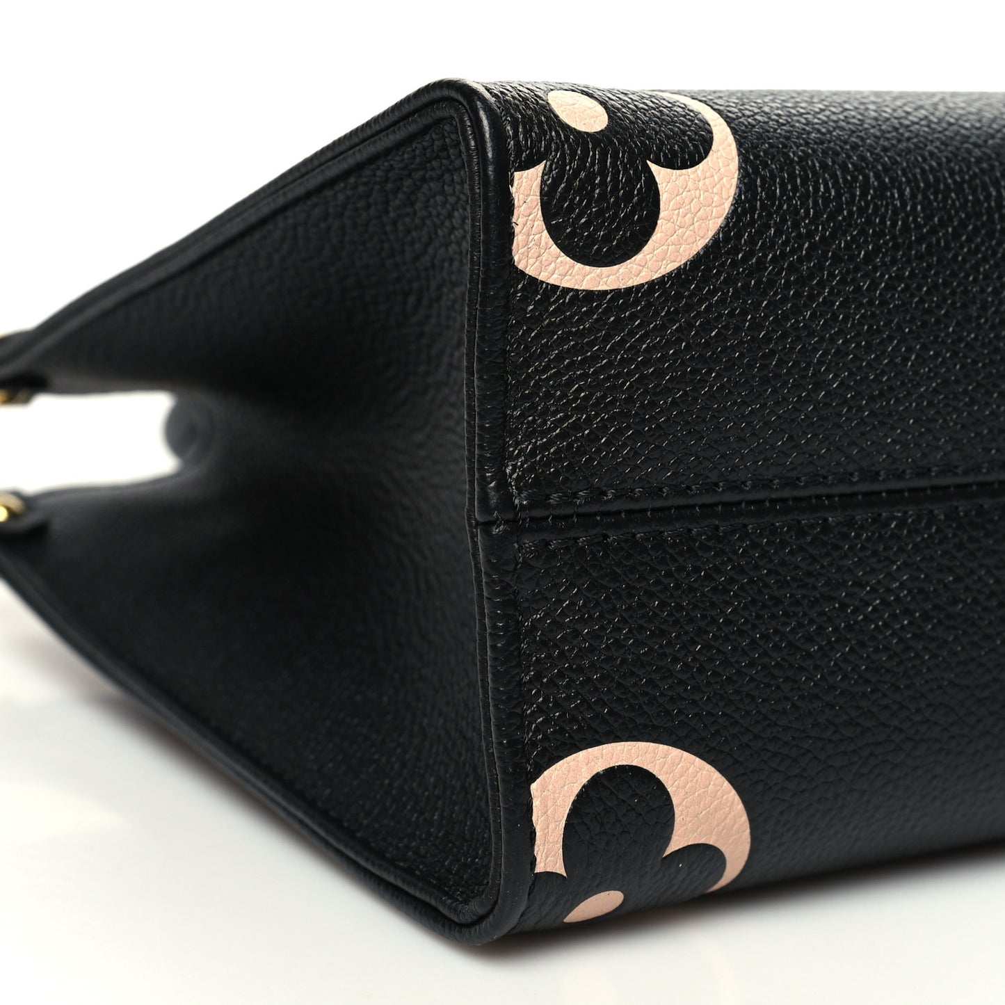 Empreinte Monogram Giant Onthego PM Black Beige