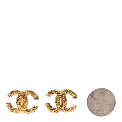 Chanel Textured CC Clip On Earrings Gold 2 of 5