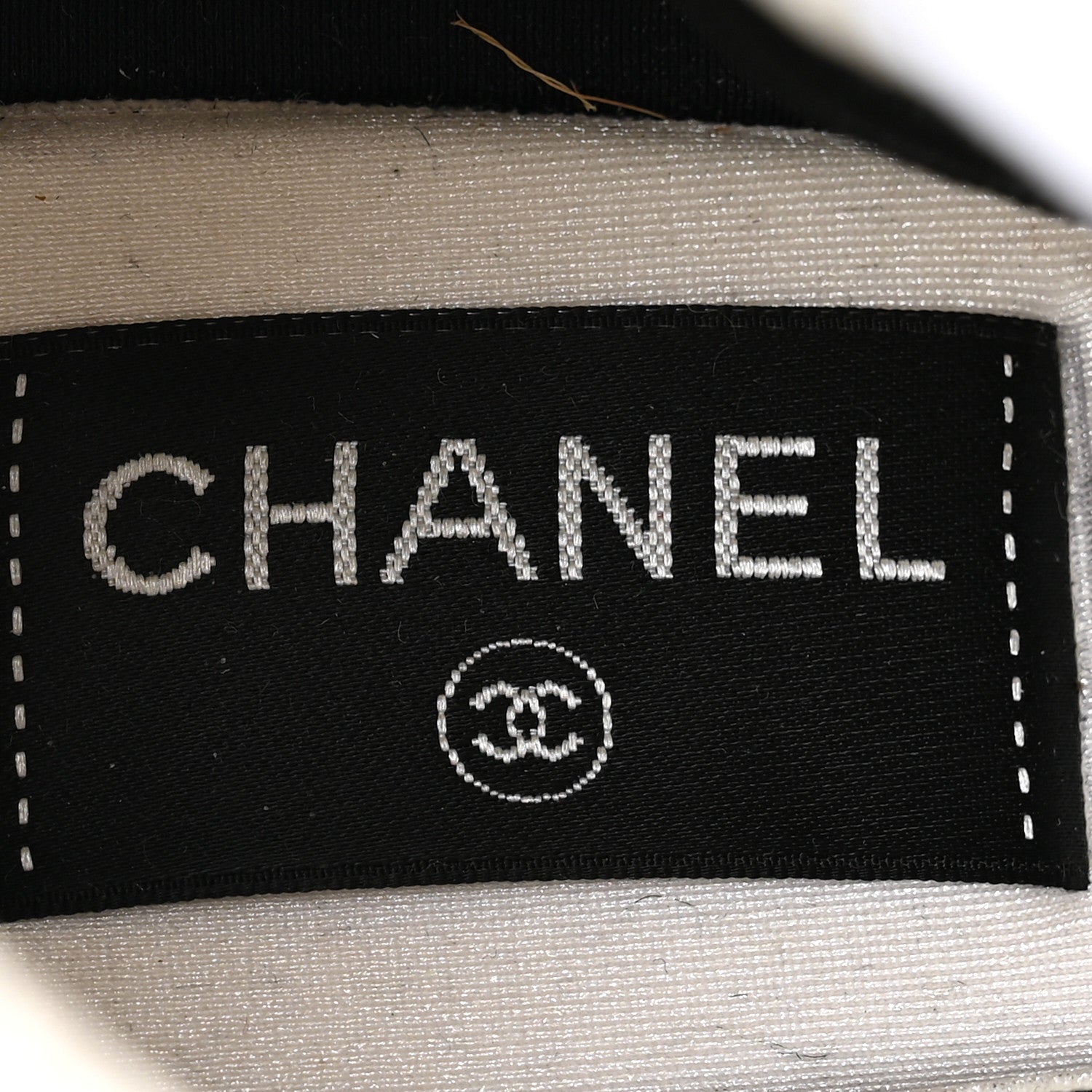 Chanel Suede Fabric Grained Calfskin Womens CC High Top Sneakers 37 White Navy 6 of 21