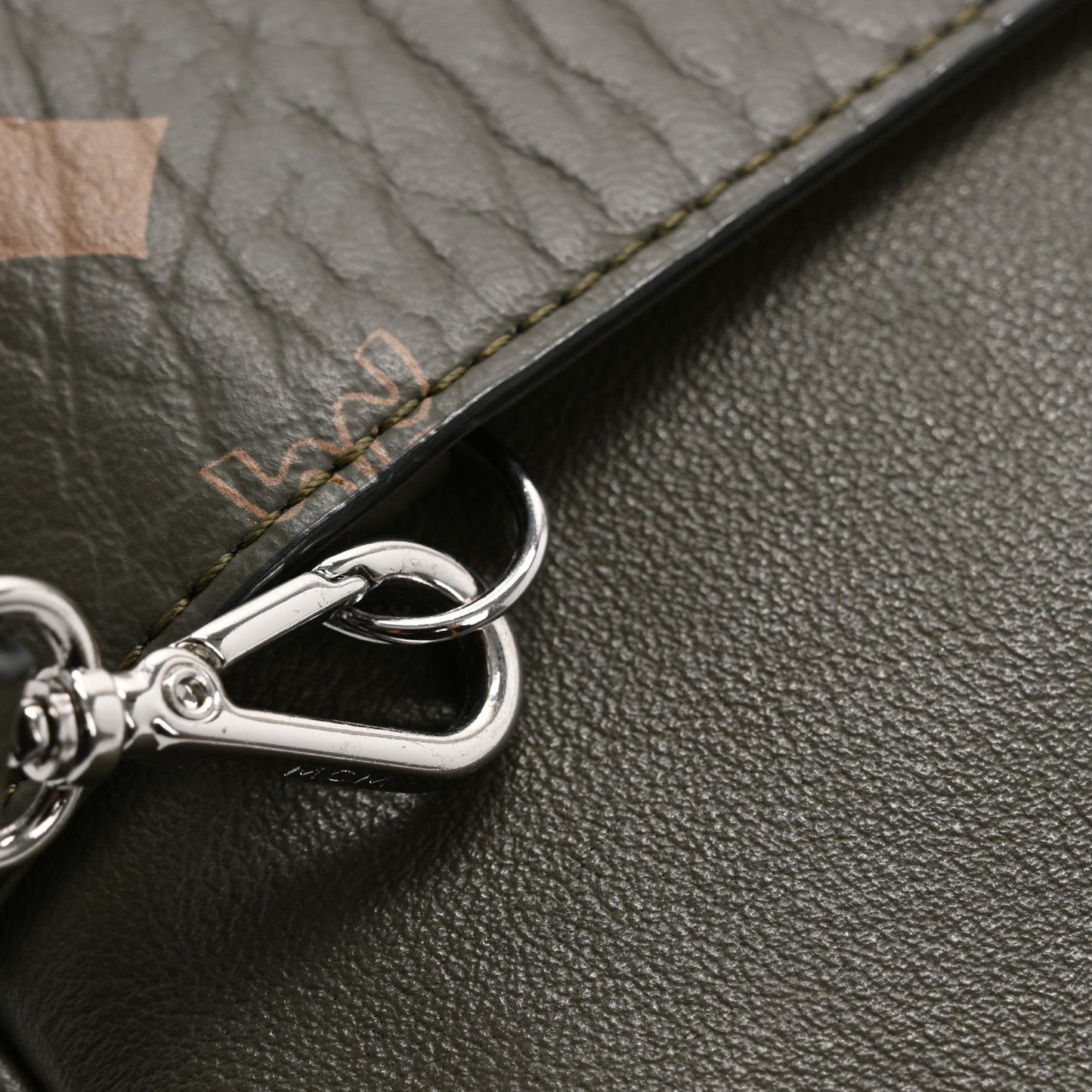 Visetos Medium Crossbody Pouch Sea Turtle