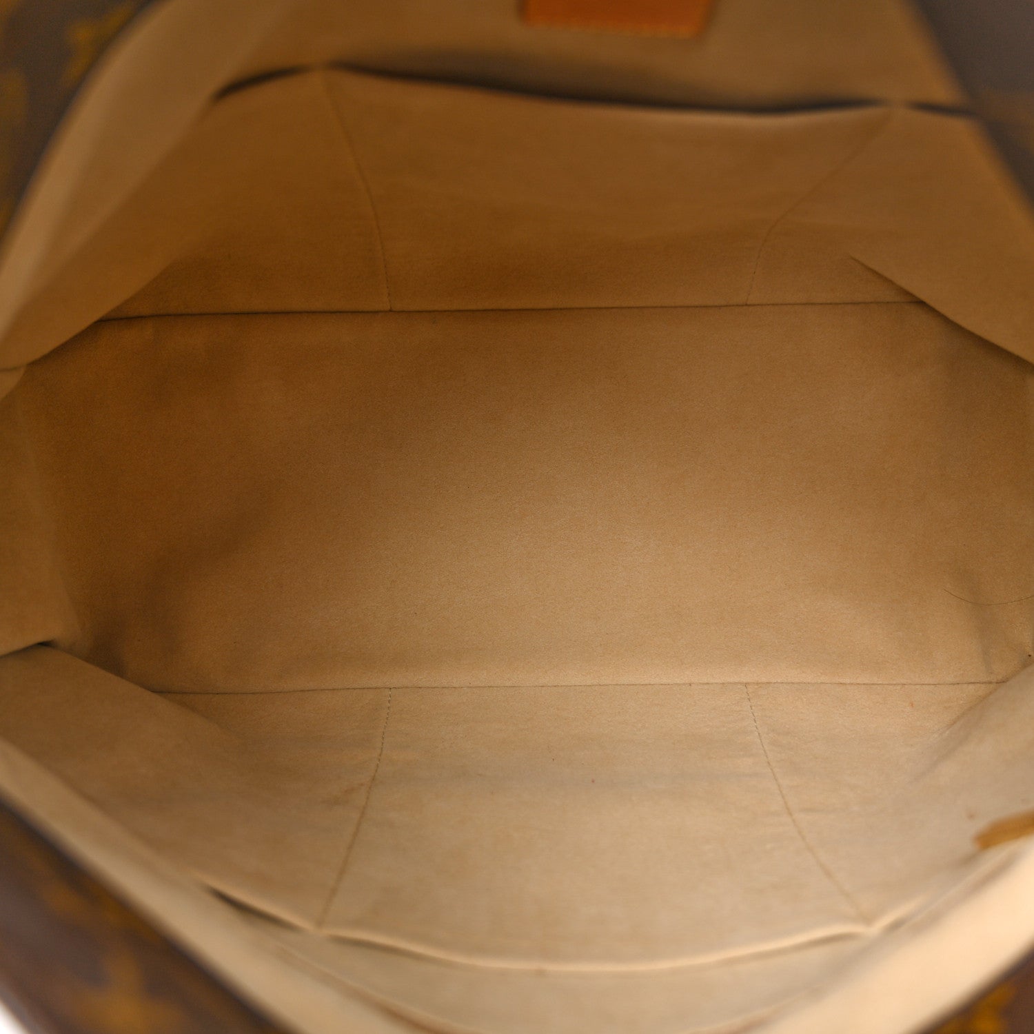 Louis Vuitton Monogram Artsy MM 5 of 11