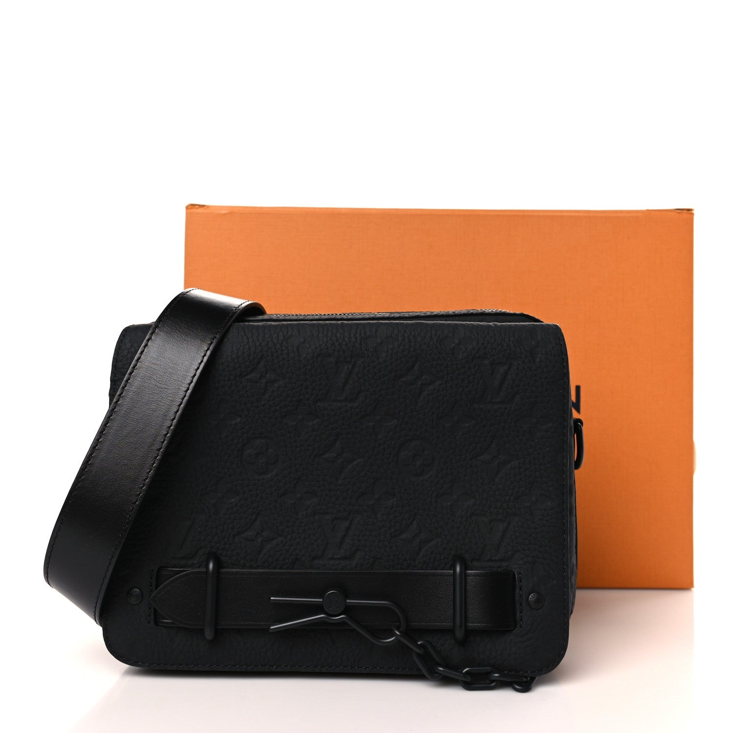 Louis Vuitton Taurillon Monogram Steamer Messenger Black 8 of 8