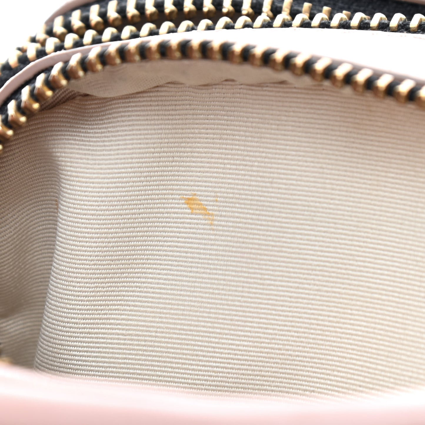 Natural Grain Calfskin Quilted The Softshot 21 Bag Blush