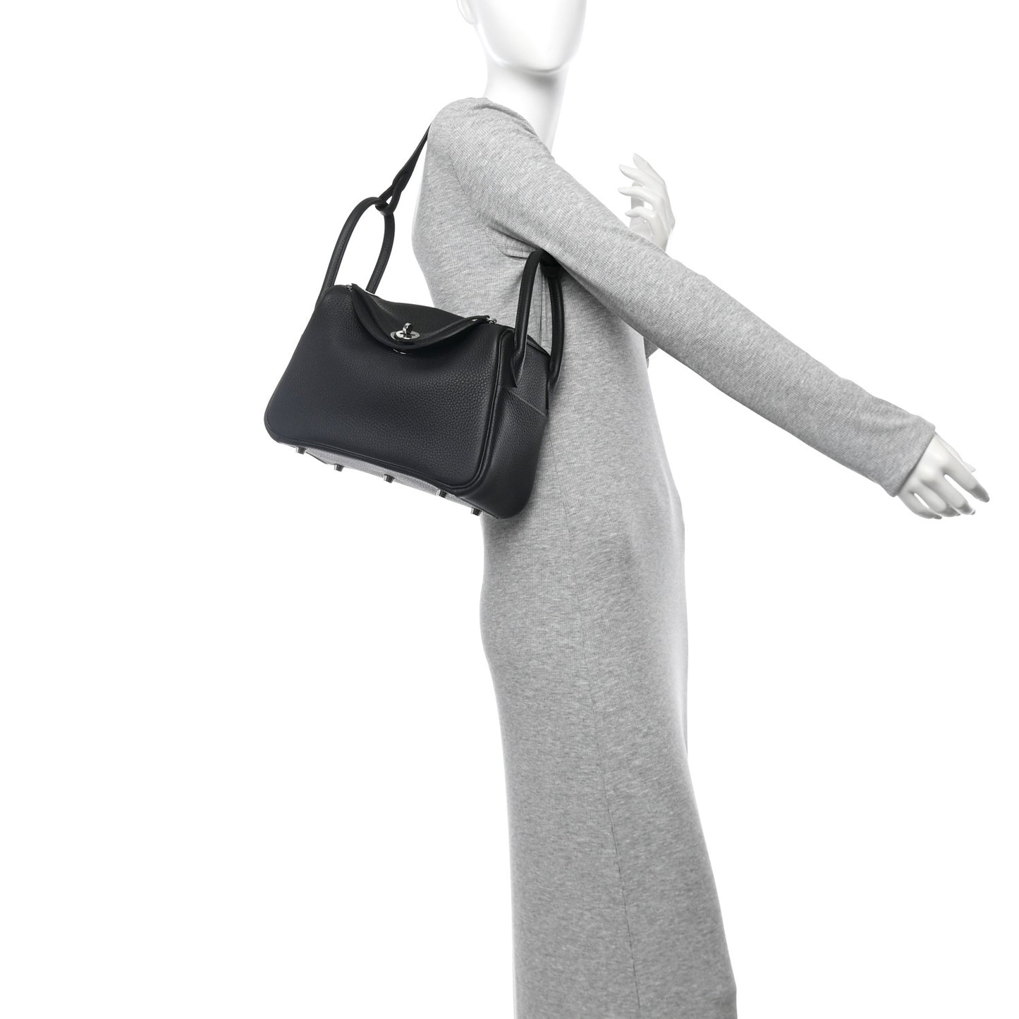 Taurillon Clemence Lindy 26 Black