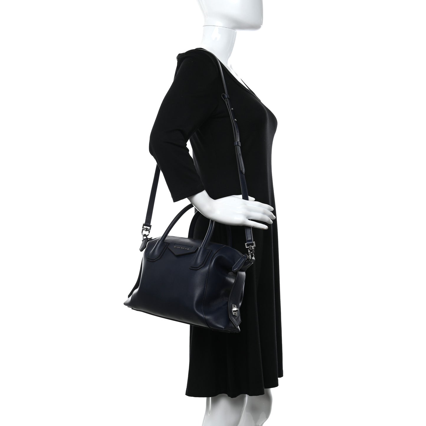 Smooth Calfskin Small Soft Antigona Navy