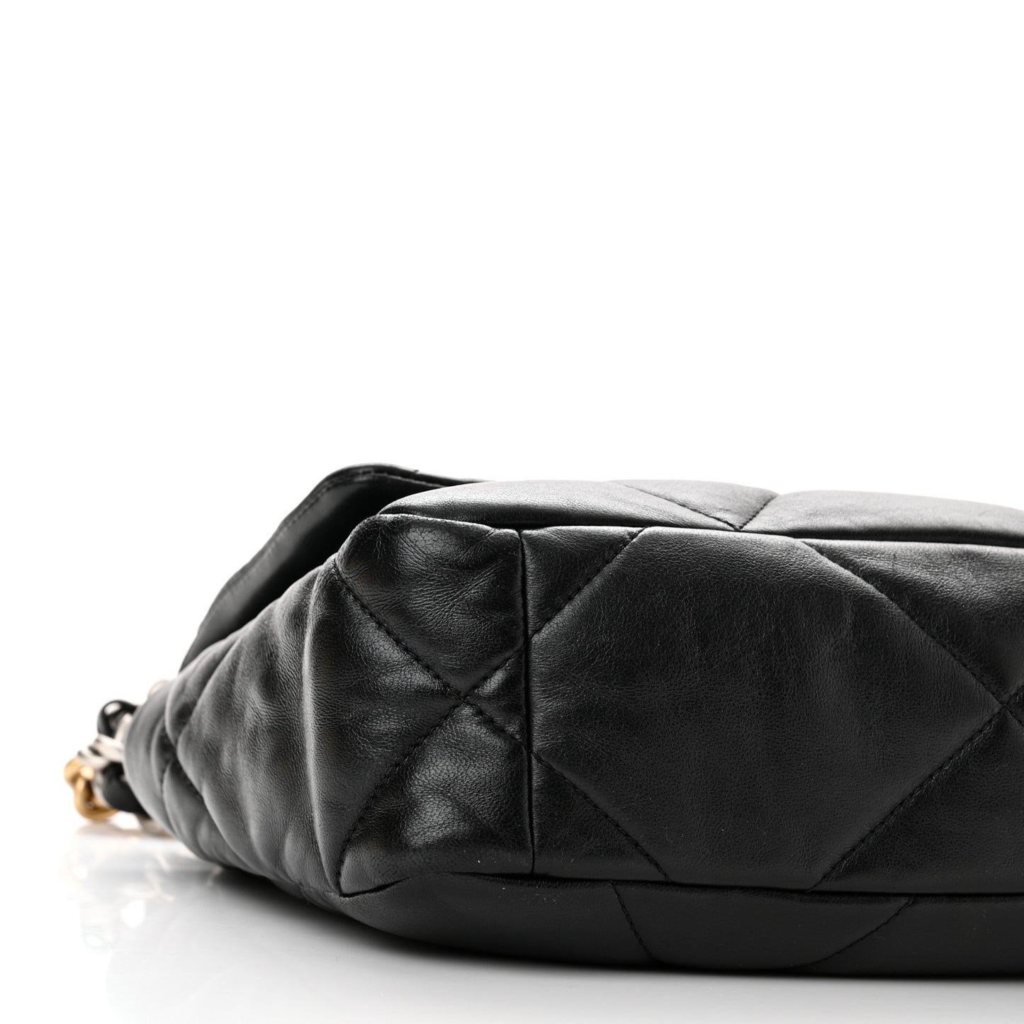 Lambskin Quilted Medium Chanel 19 Flap Black