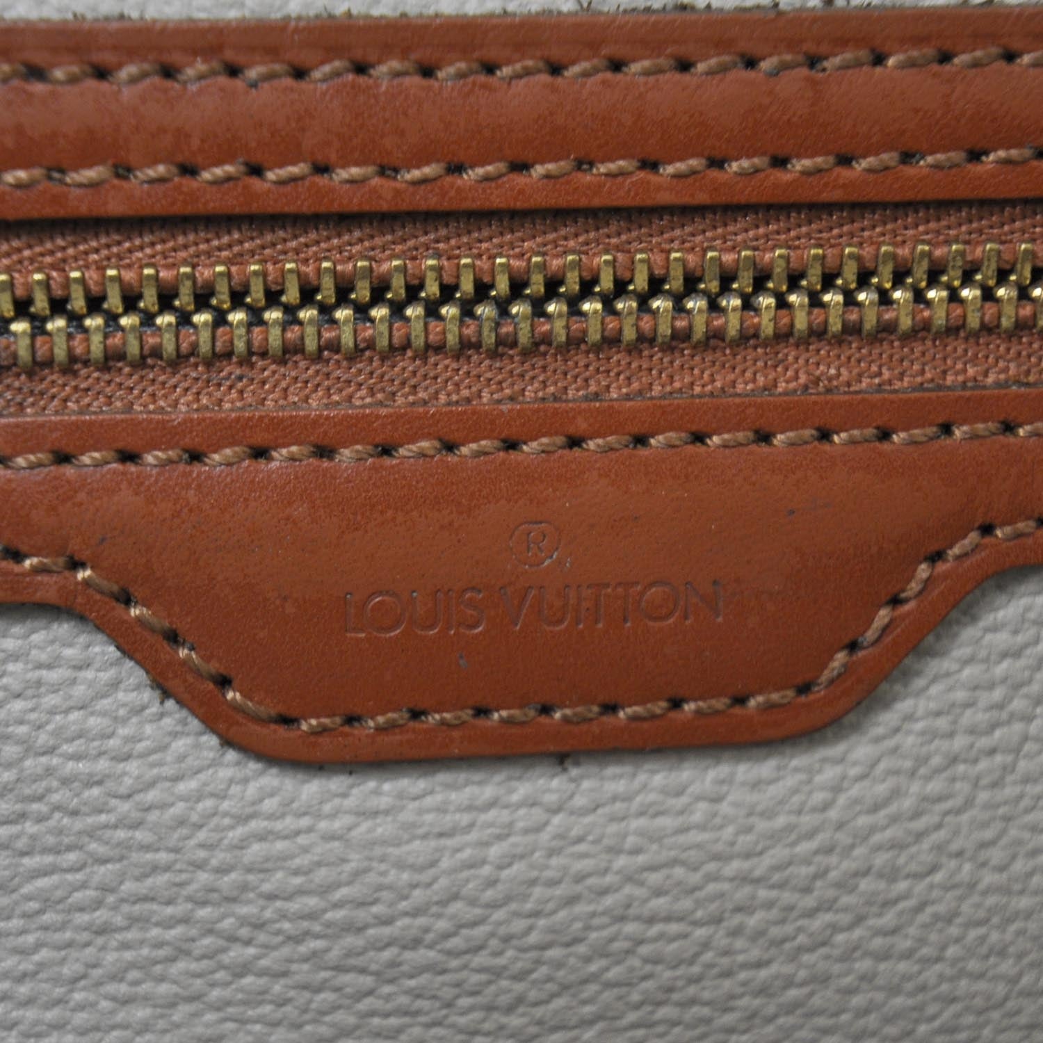 Louis Vuitton Epi Sac Plat GM Fawn 7 of 8