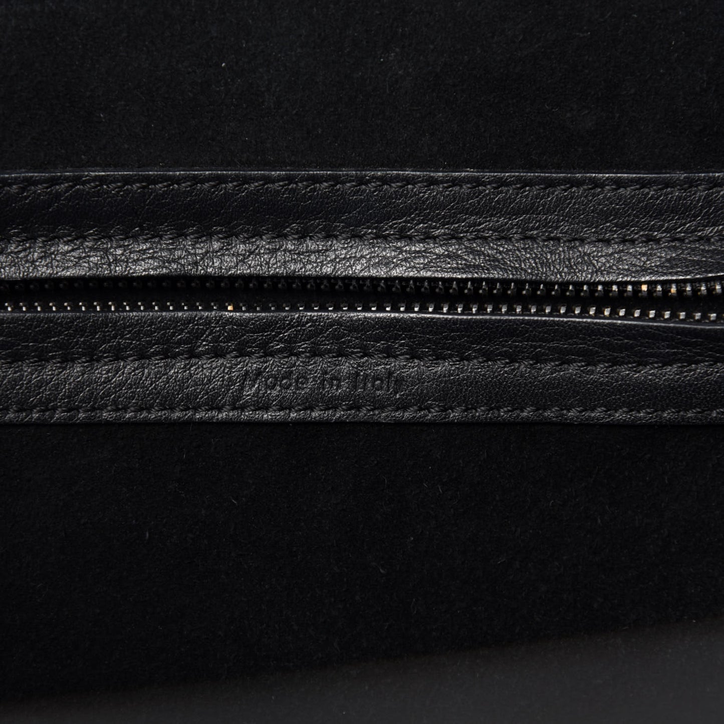Grained Calfskin Medium Phantom Luggage Black