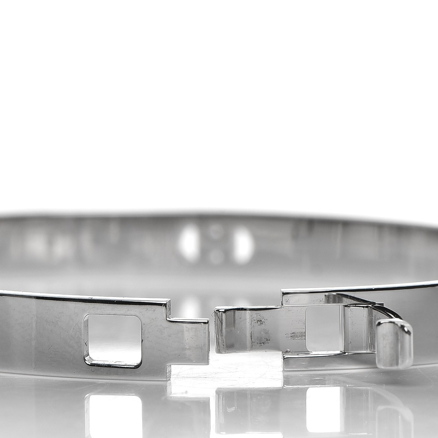 18K White Gold Diamond PM H D'Ancre Bracelet ST