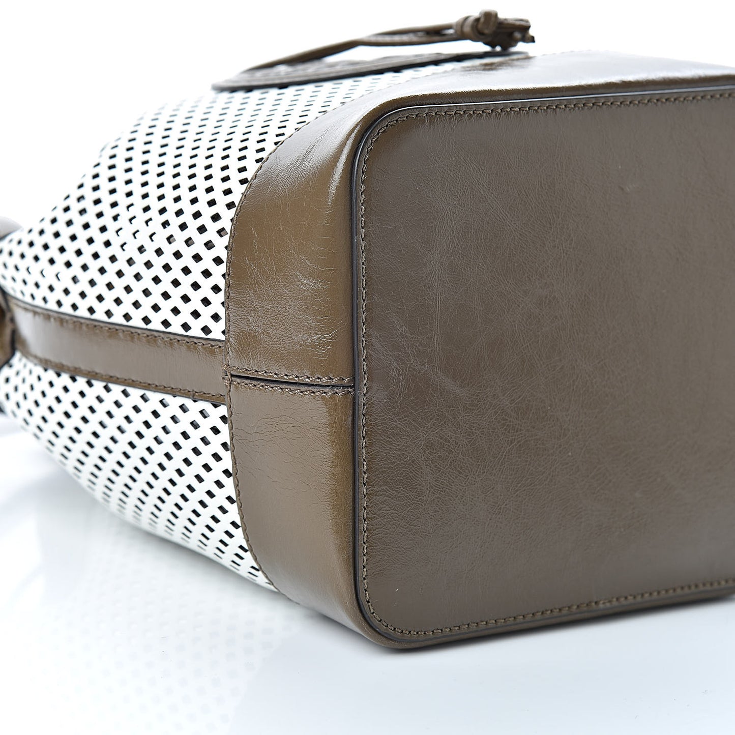 Vitello Liberty Glossy Lambskin F is Fendi Perforated Large Mon Tresor Bucket Bag White Ice Rust Maya