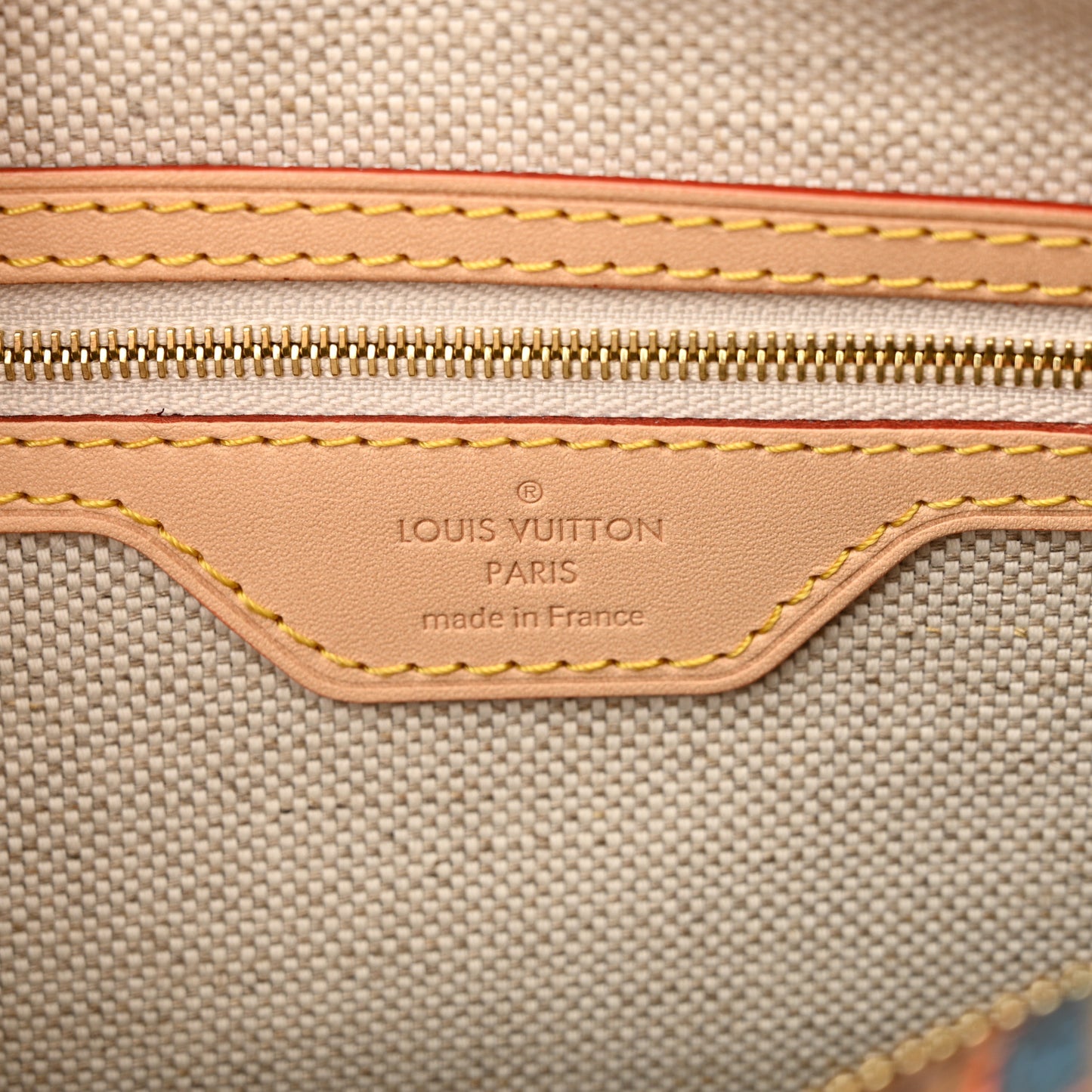 Monogram Hotel Labels Speedy Bandouliere 30