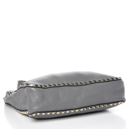 Valentino Garavani Pebbled Calfskin Large Rockstud Flip-Lock Messenger Bag Grigio Perla 4 of 14