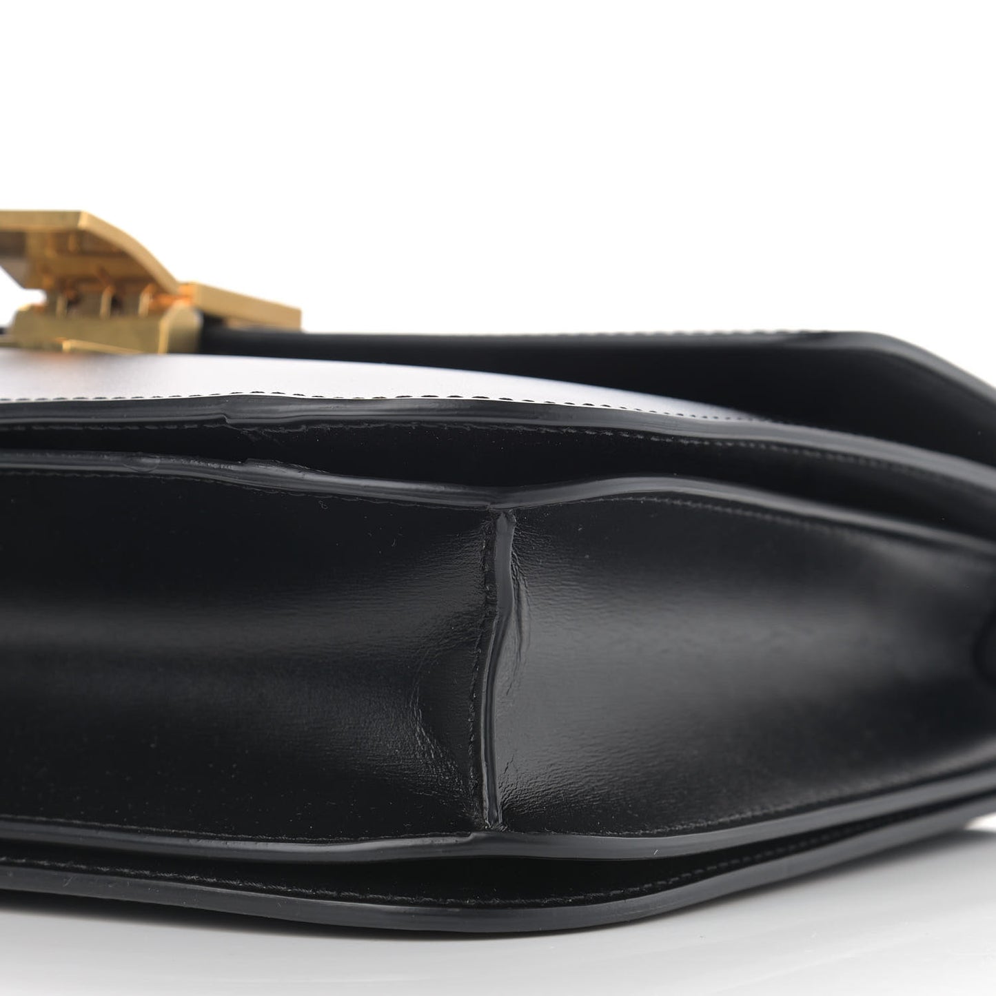 Box Calfskin Medium Classic Box Flap Bag Black