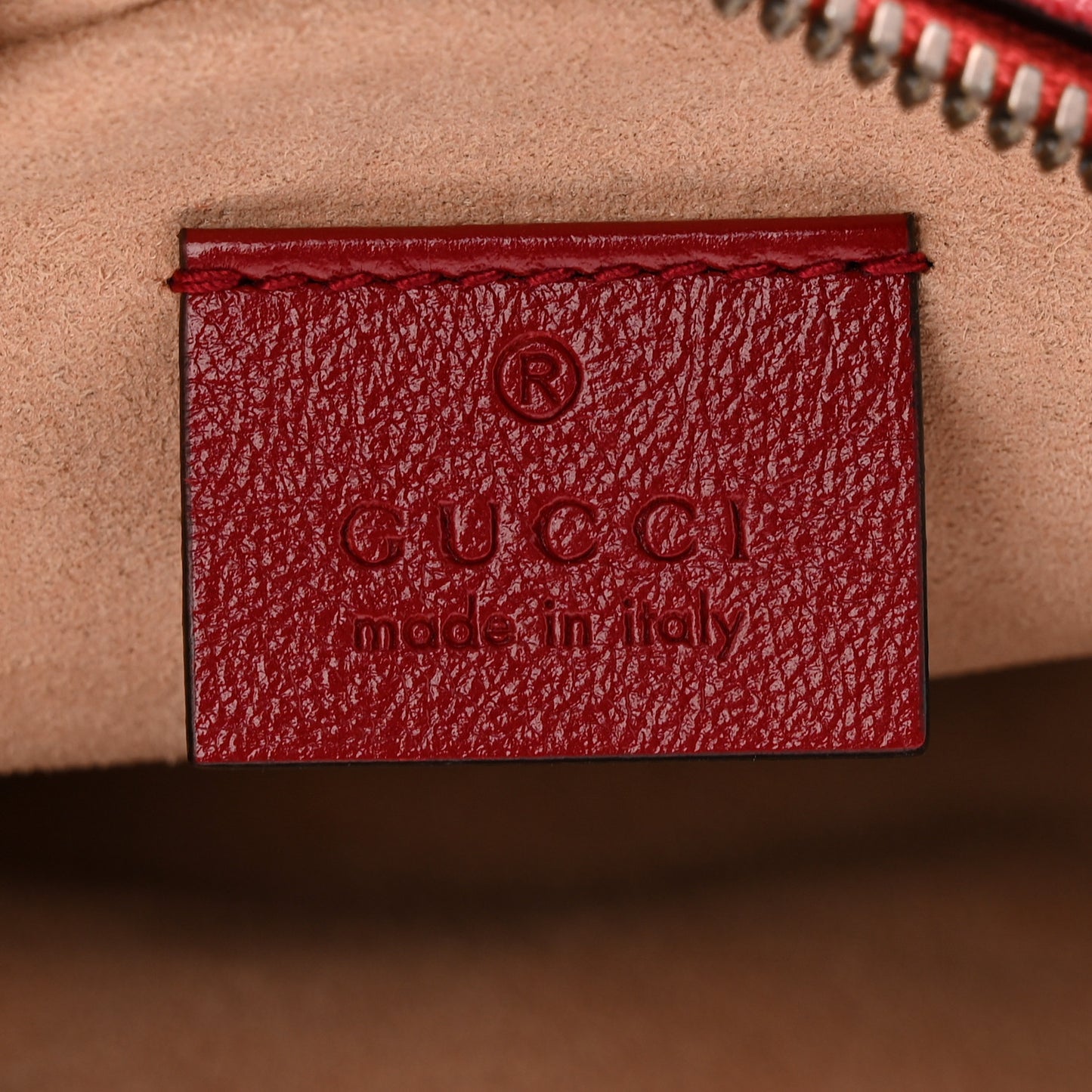 Glazed Calfskin Matelasse Heart Mini GG Marmont Round Shoulder Bag Romantic Cerise