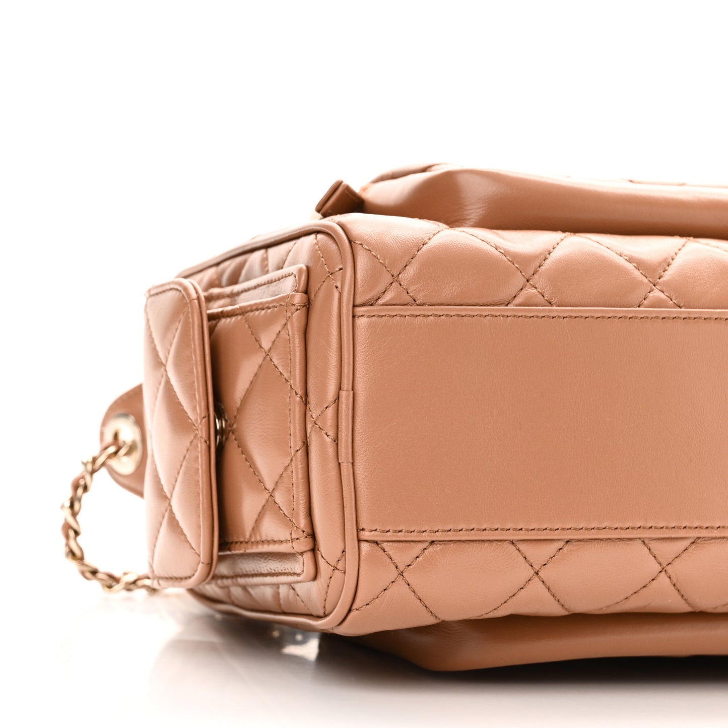 Shiny Crumpled Lambskin Quilted Medium Preppy Pocket Camera Case Brown