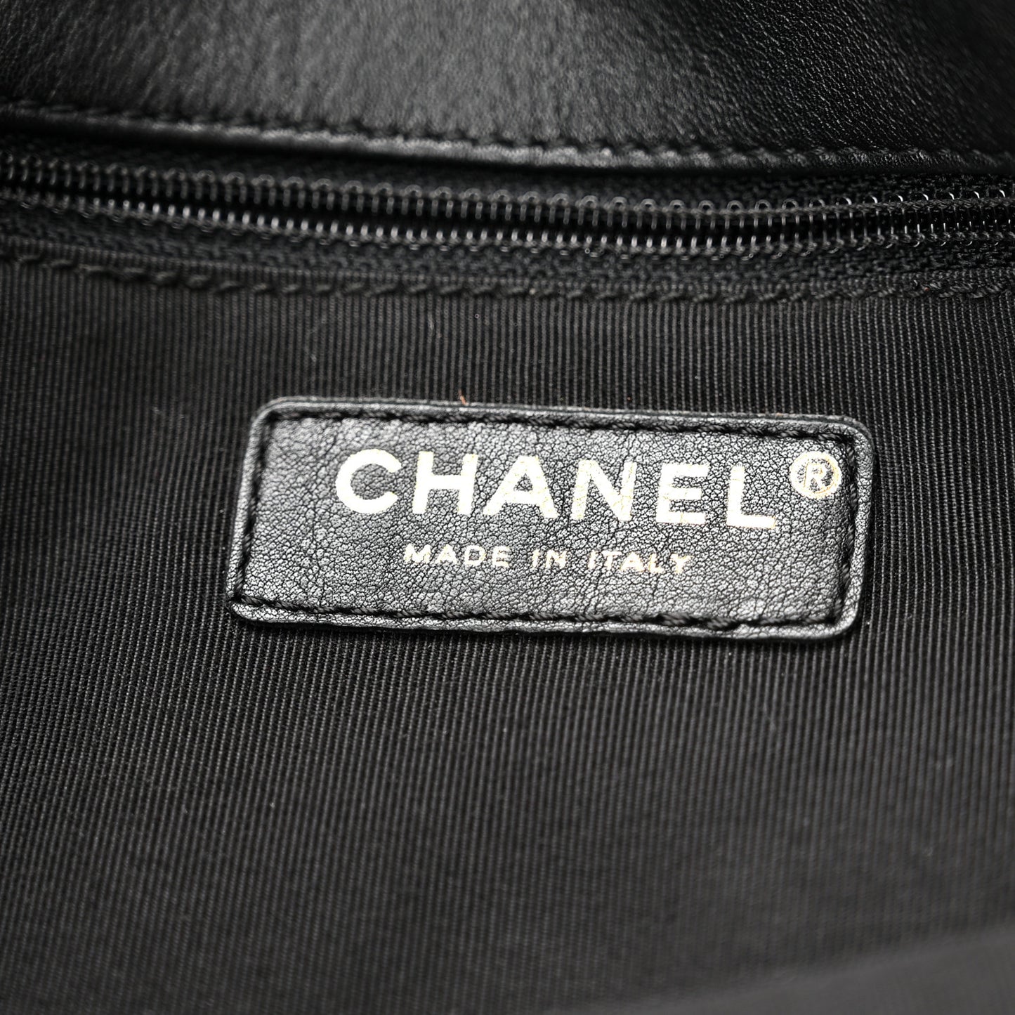 Velvet Quilted Medium Flap Black White