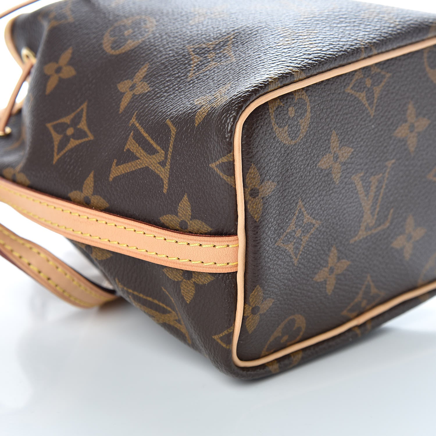 Louis Vuitton Monogram Nano Noe 5 of 9