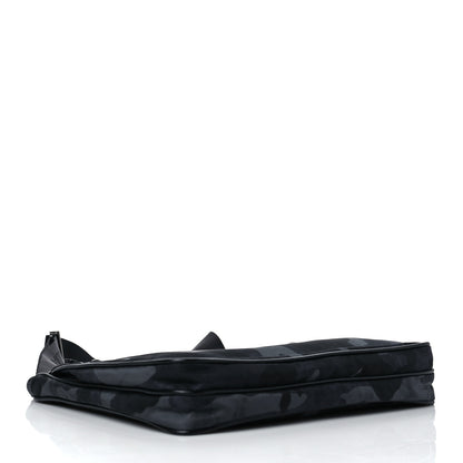 Prada Tessuto Nylon Camouflage Flat Messenger Fumo 3 of 10