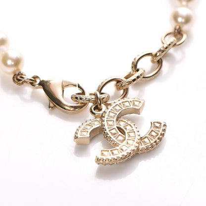 Chanel Pearl CC Bracelet Gold 4 of 6