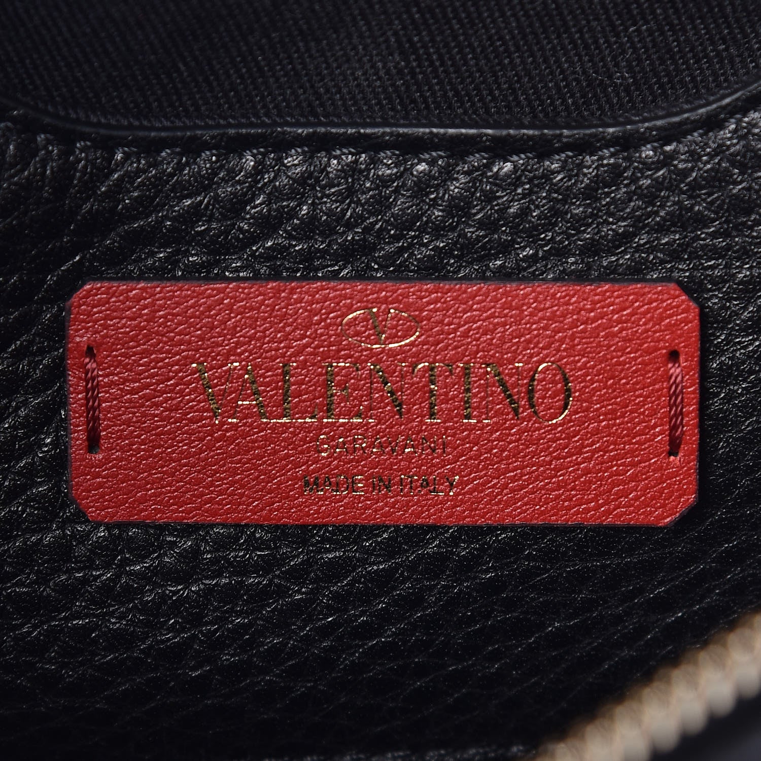 Valentino Garavani Grainy Calfskin Rockstud Belt Bag Black 8 of 8