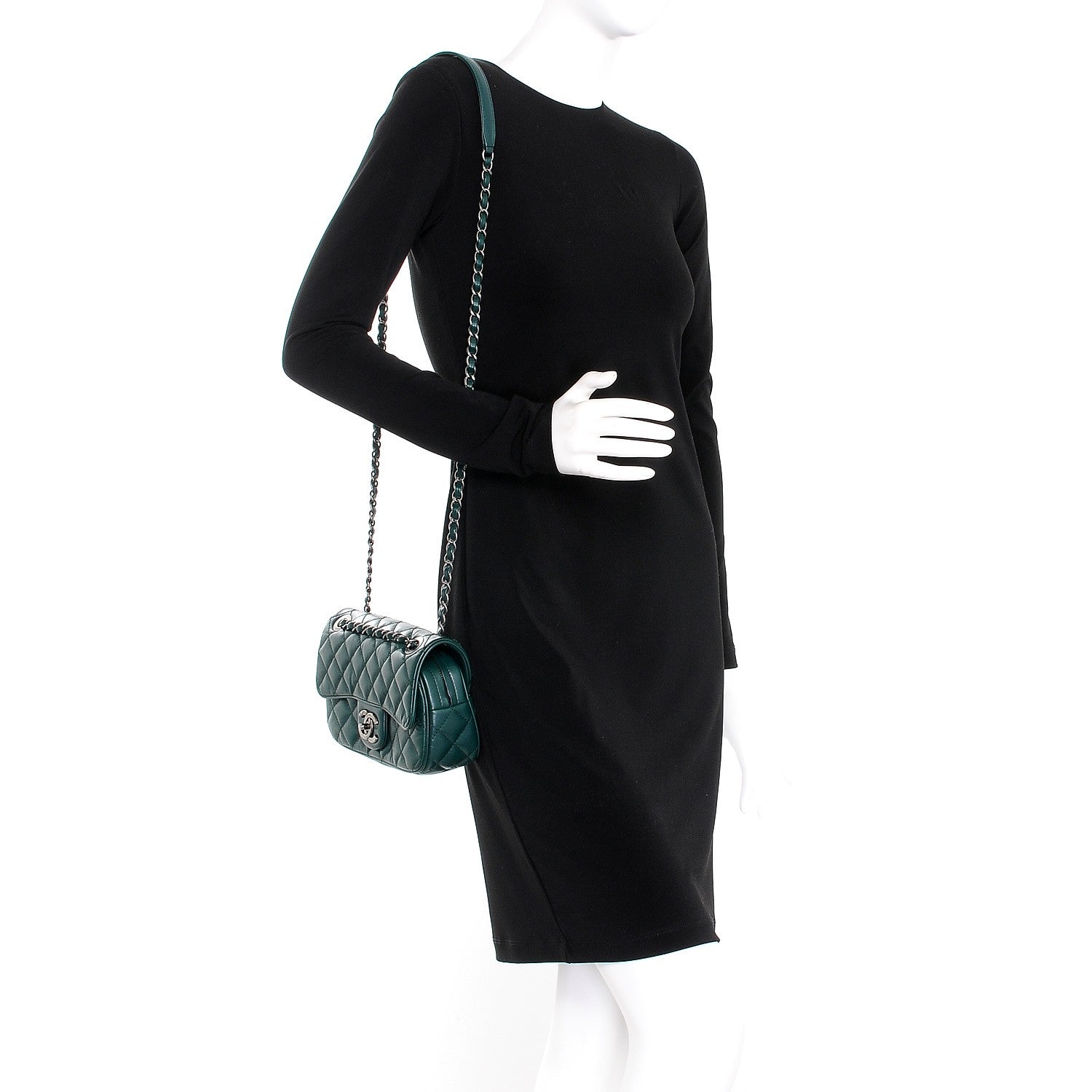 Chanel Aged Calfskin Quilted Small Easy Flap Green 2 of 8