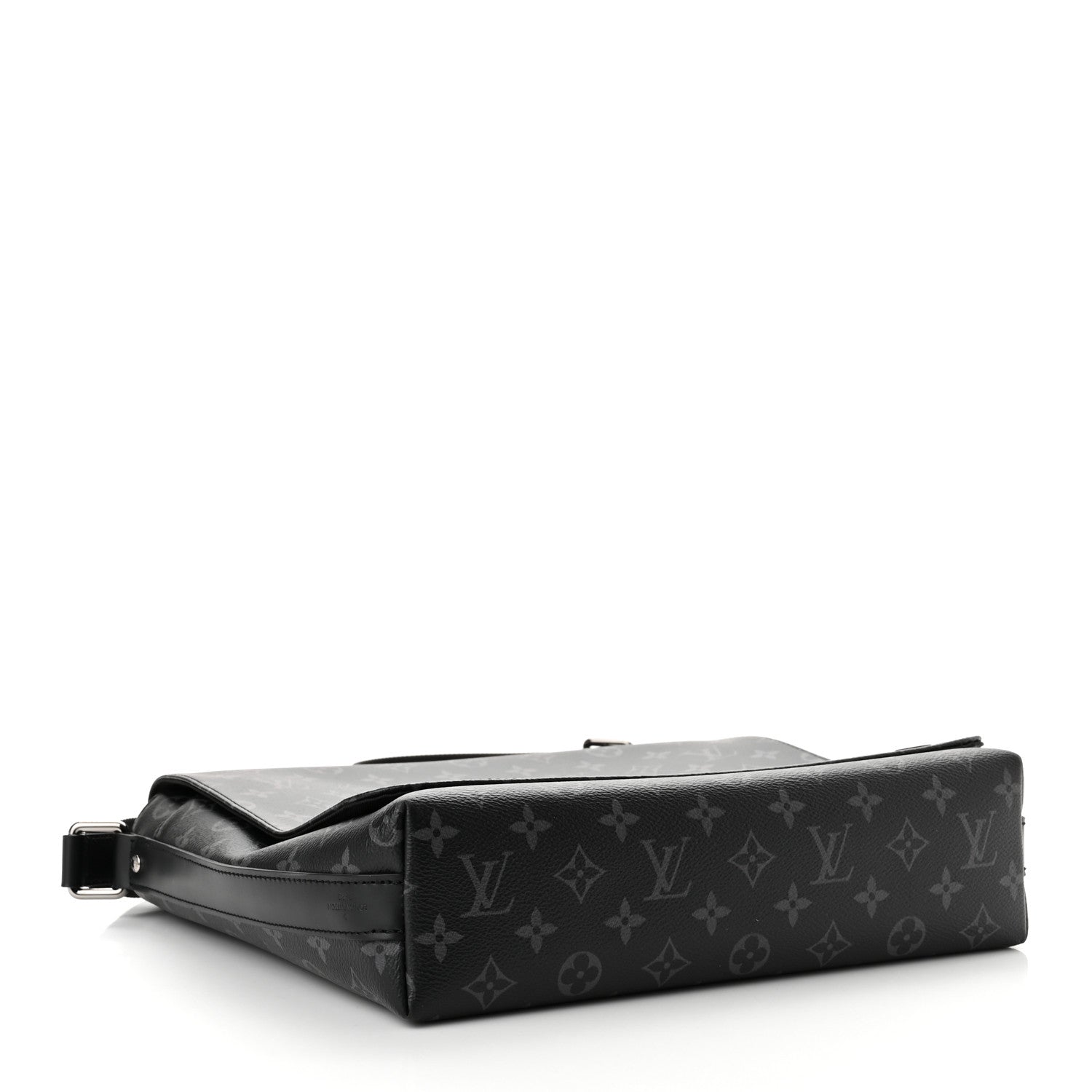 Louis Vuitton Monogram Eclipse District MM 4 of 10