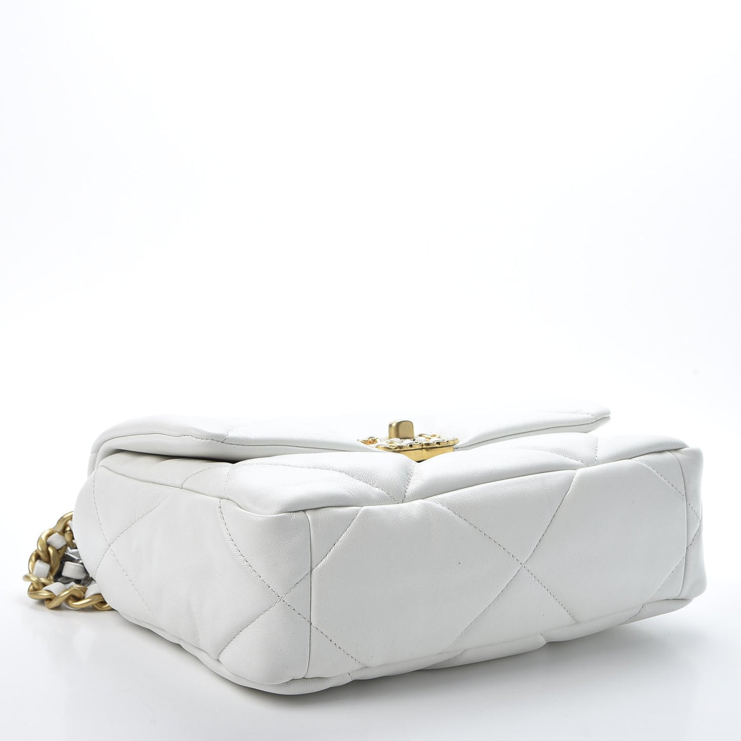 Lambskin Quilted Medium 19 Flap White