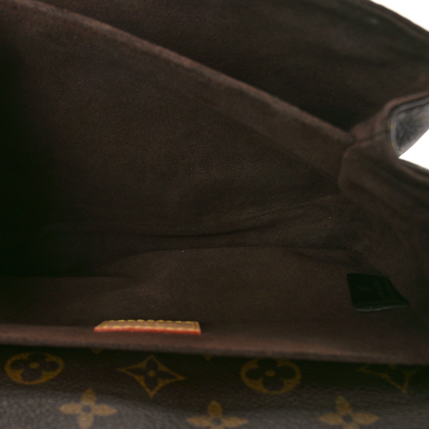 Louis Vuitton Monogram Pochette Metis 5 of 8