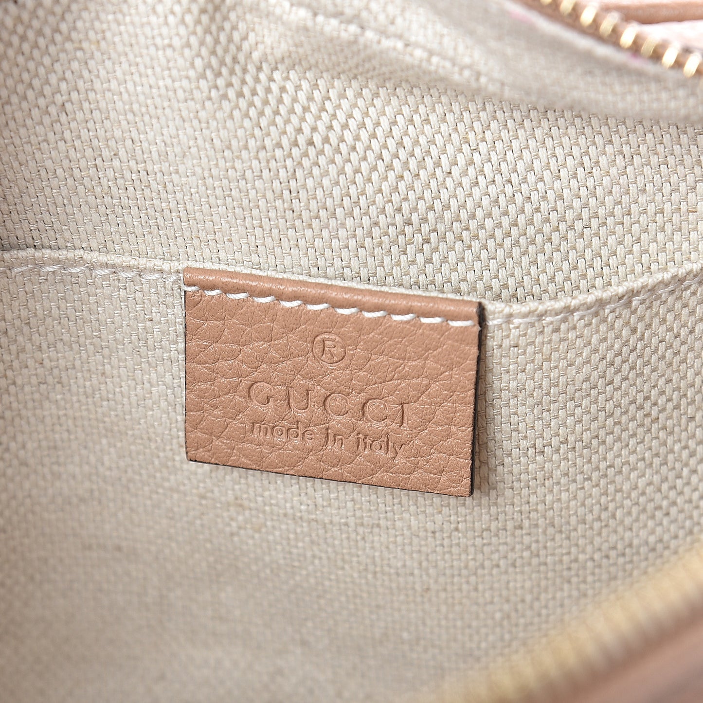 Pebbled Calfskin Small Soho Disco Bag Camelia