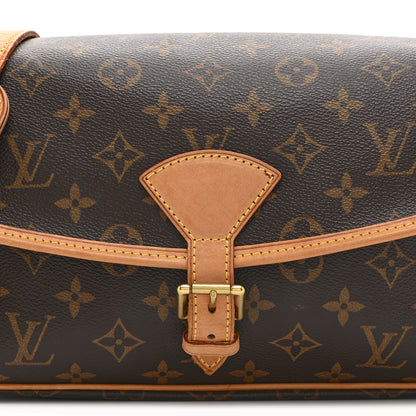 Louis Vuitton Monogram Sologne 8 of 10