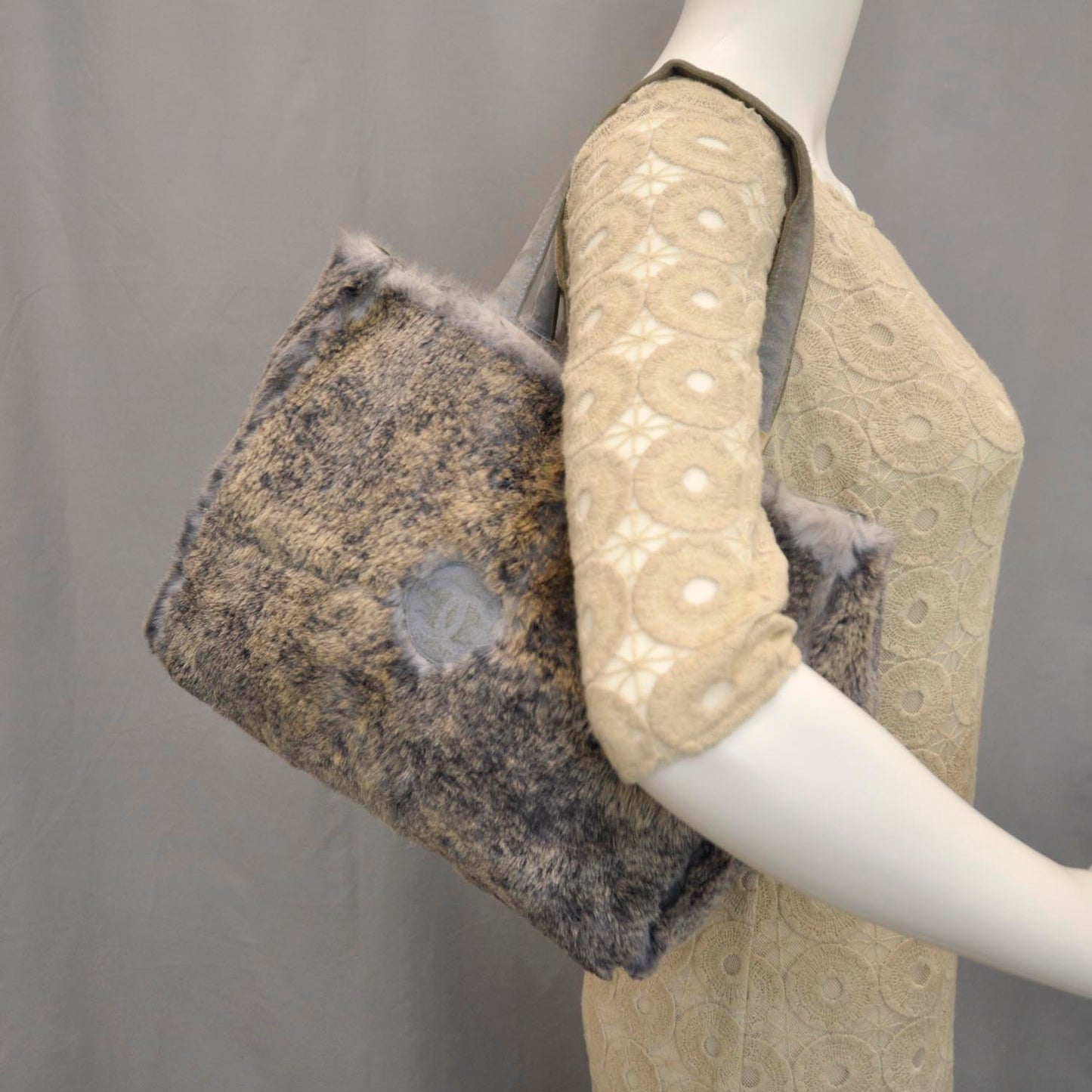 Lapin Rabbit Fur Tote