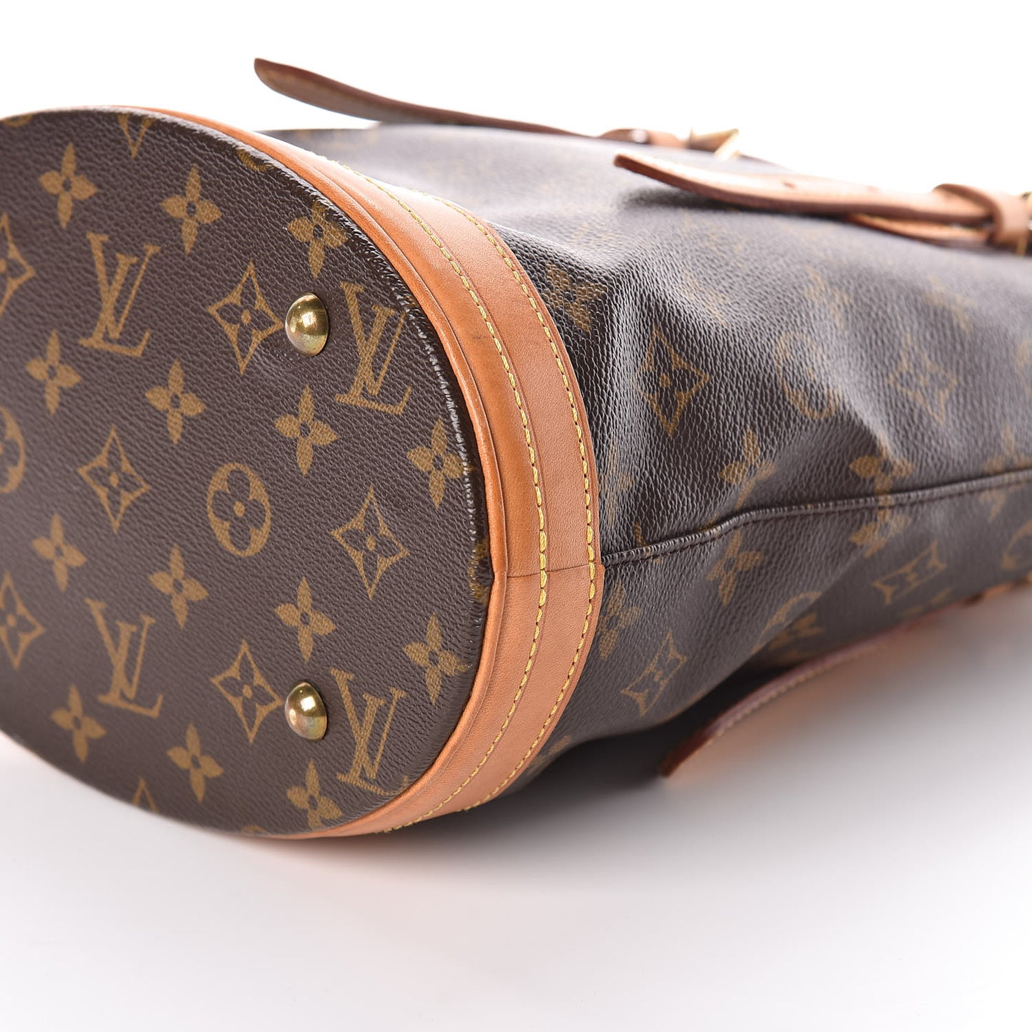 Monogram Petit Bucket 23