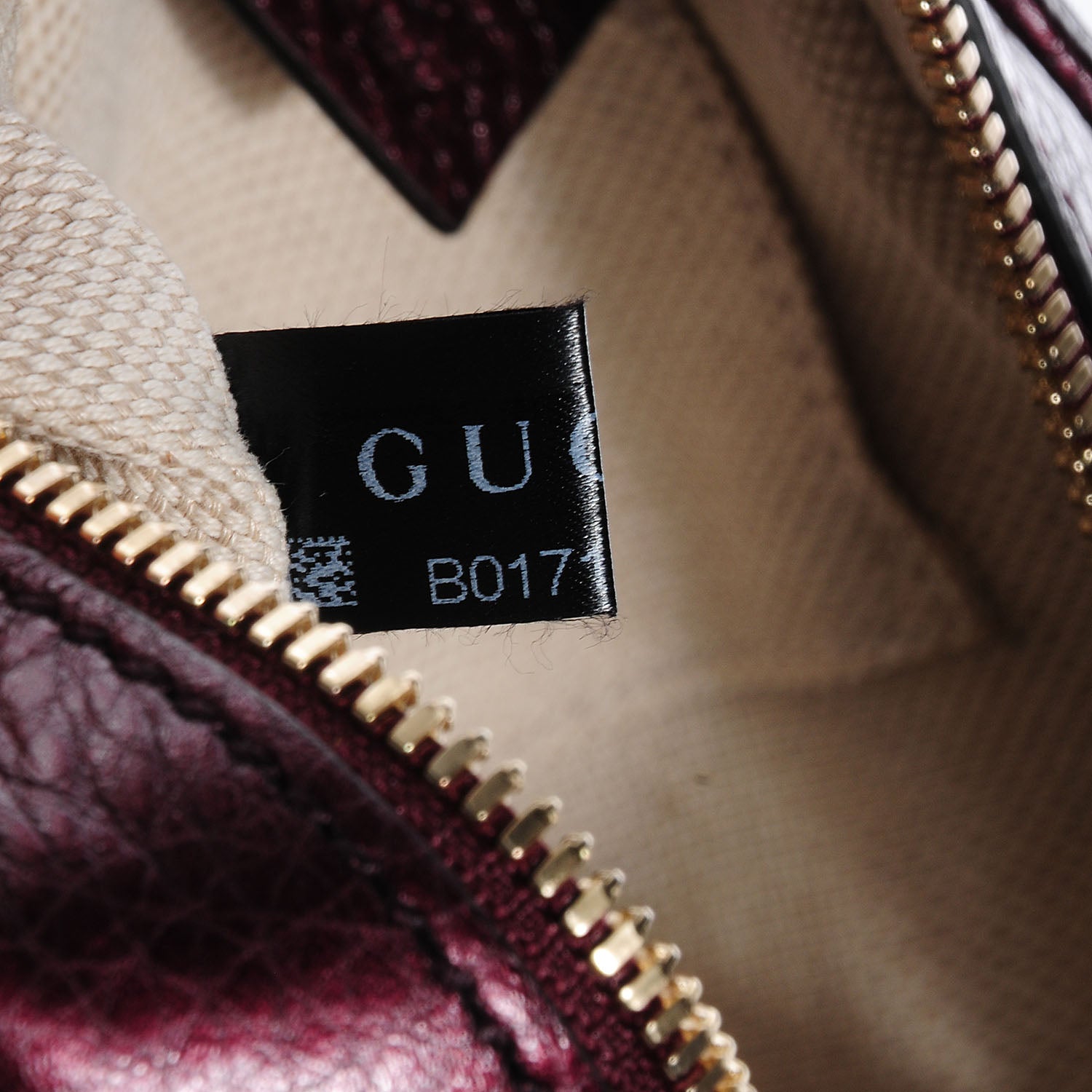Gucci Metallic Pebbled Calfskin Small Soho Disco Bag Burgundy 7 of 9