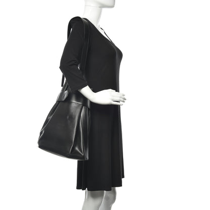 Louis Vuitton Epi Sac D'Epaule Black 2 of 11