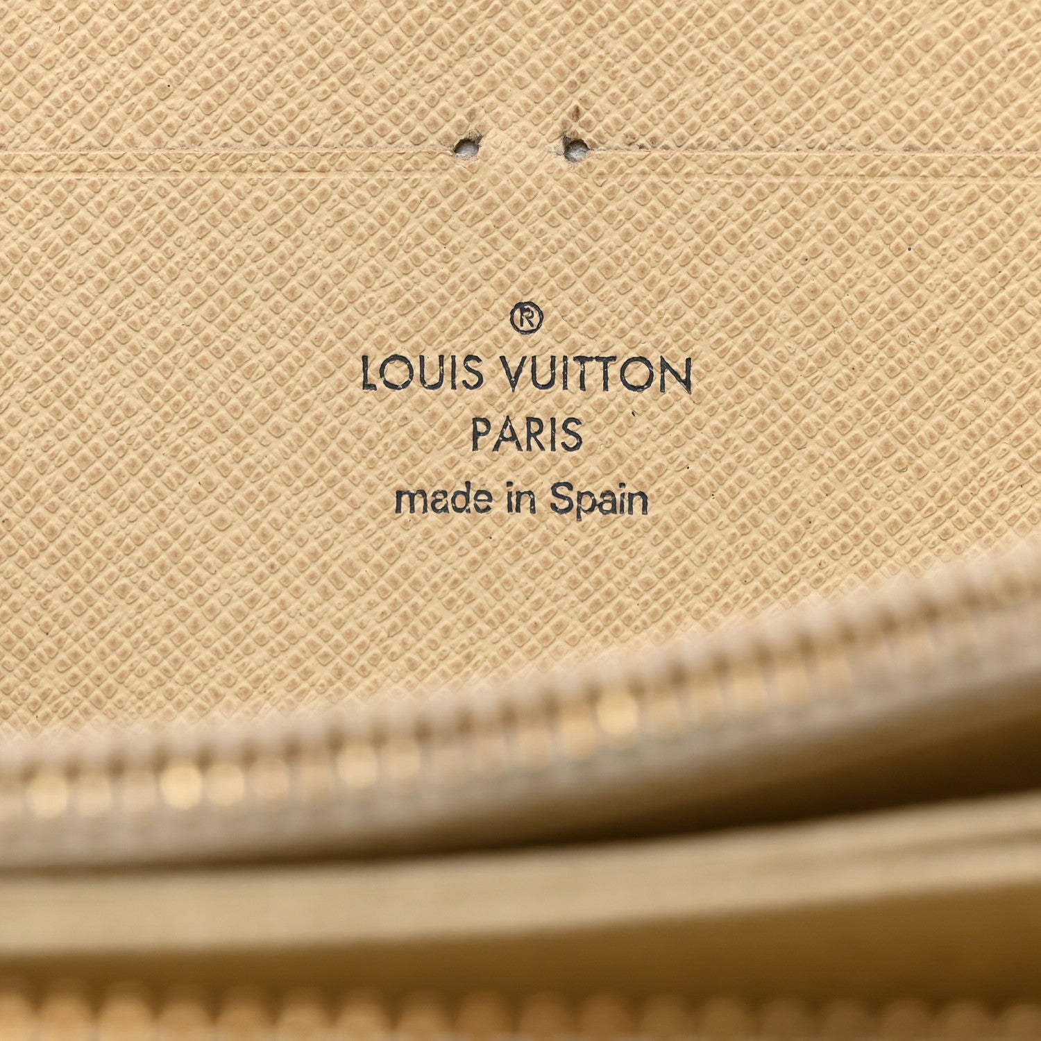 Louis Vuitton Damier Azur Zippy Wallet 6 of 8