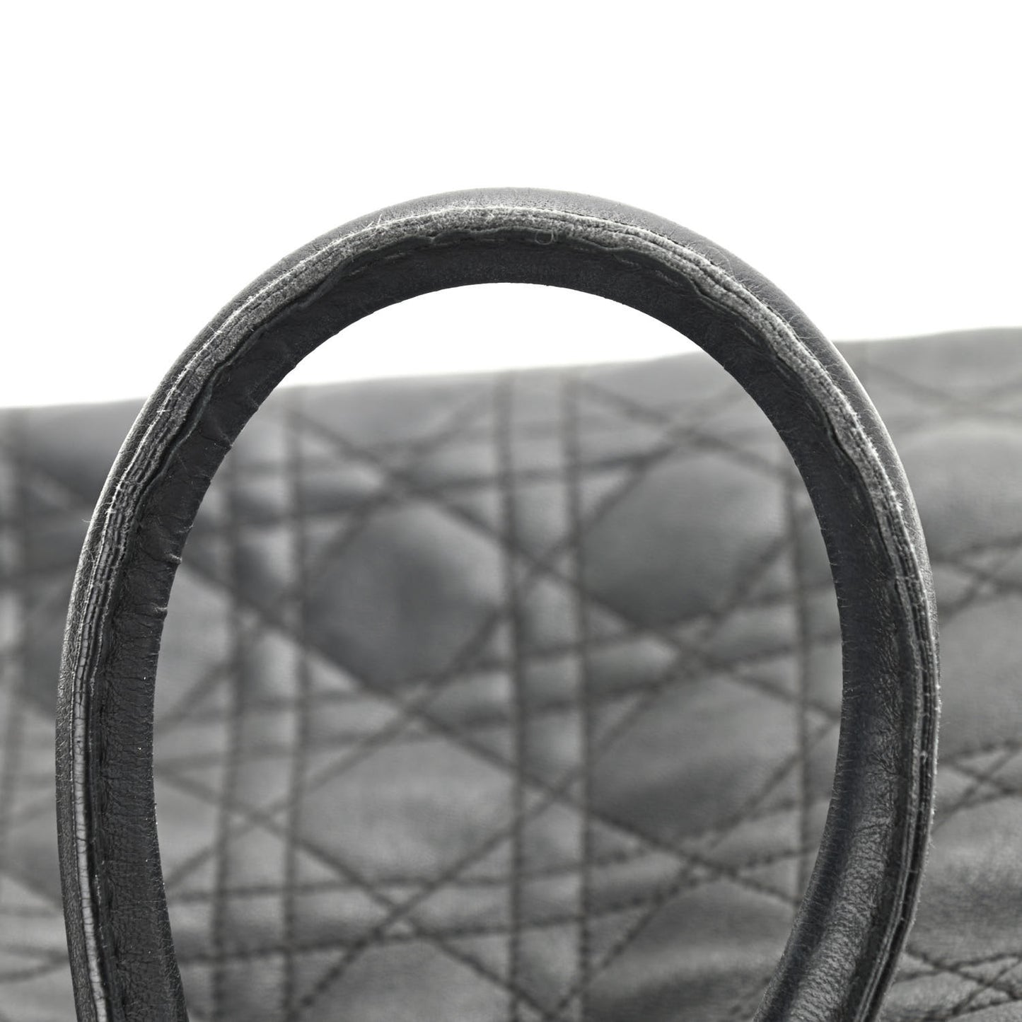 Lambskin Cannage Medium Soft Lady Dior Black