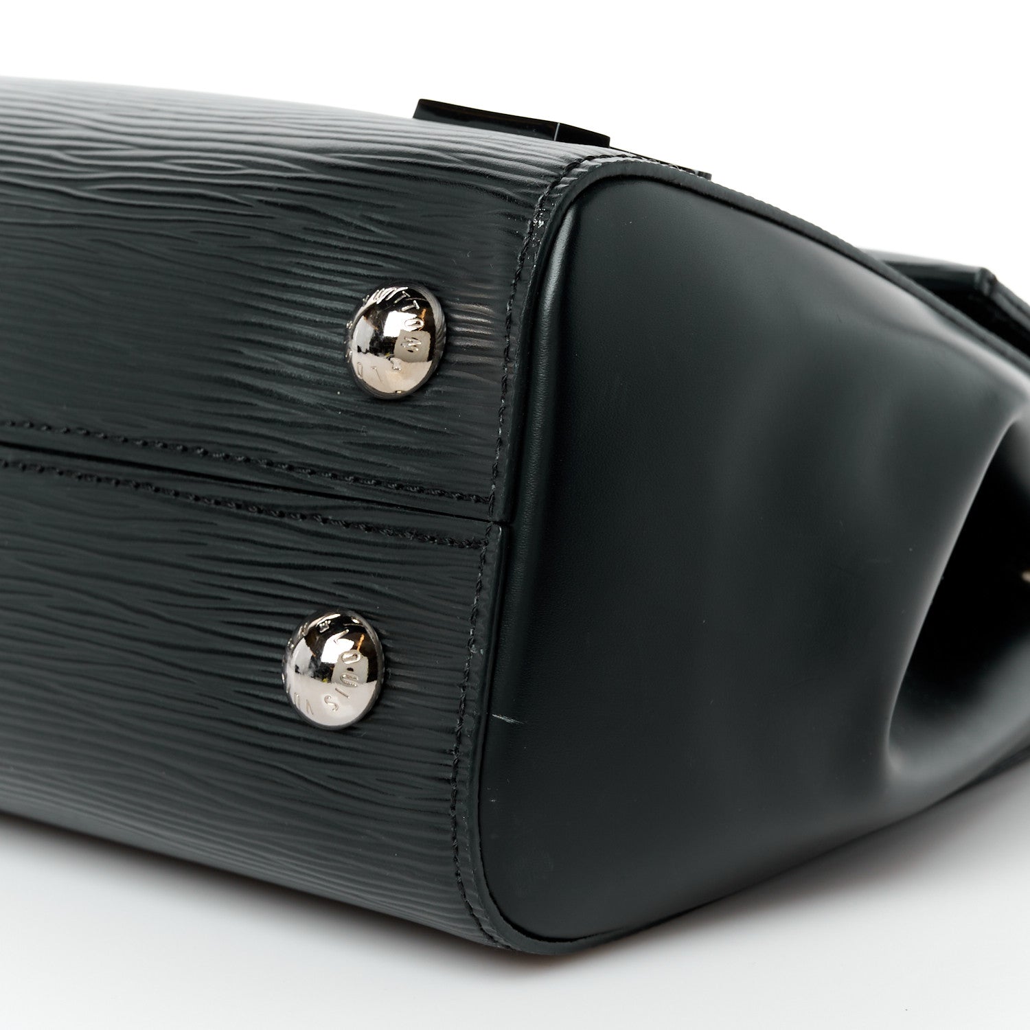Louis Vuitton Epi Cluny BB Black 12 of 13