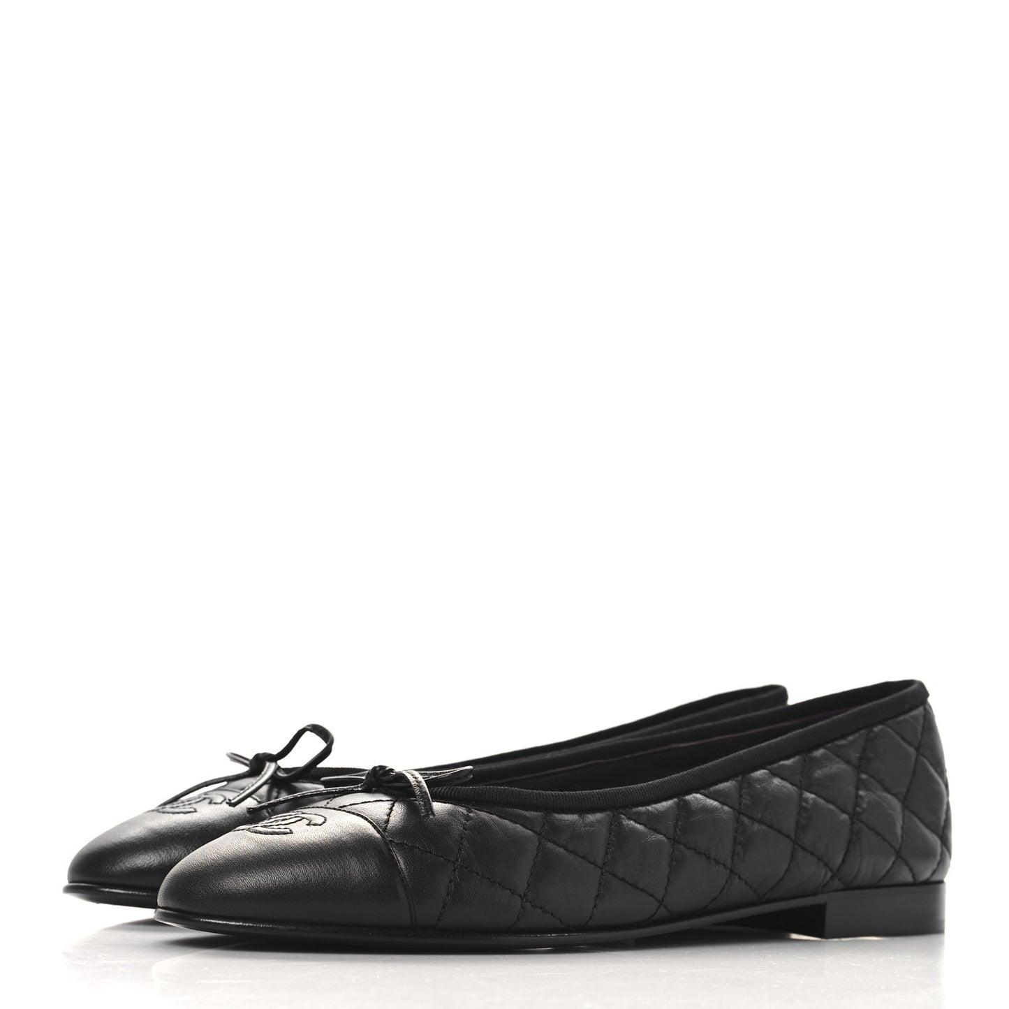 Aged Calfskin Quilted CC Cap Toe Ballerina Flats 39 Black