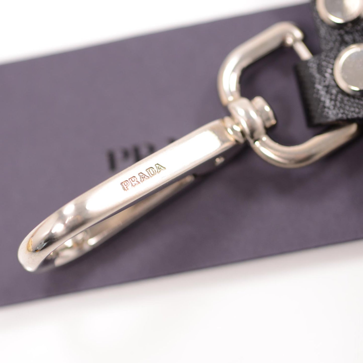 Saffiano Robot Trick Keychain