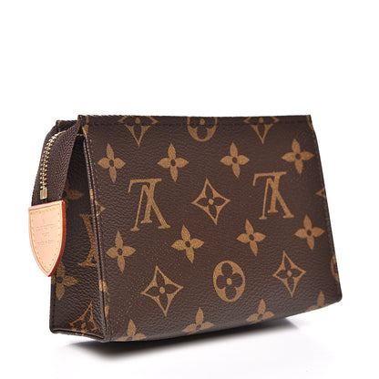 Louis Vuitton Monogram Toiletry Pouch 15 3 of 8