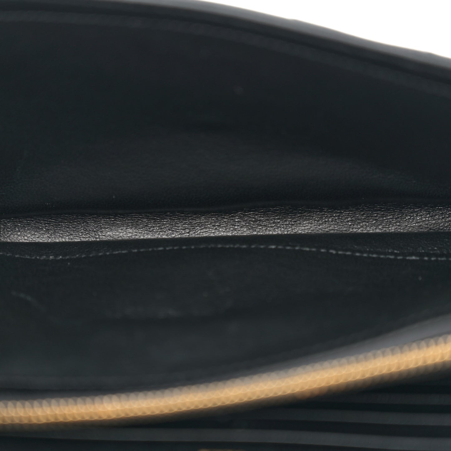 Grain De Poudre Matelasse Chevron Monogram Chain Wallet Black