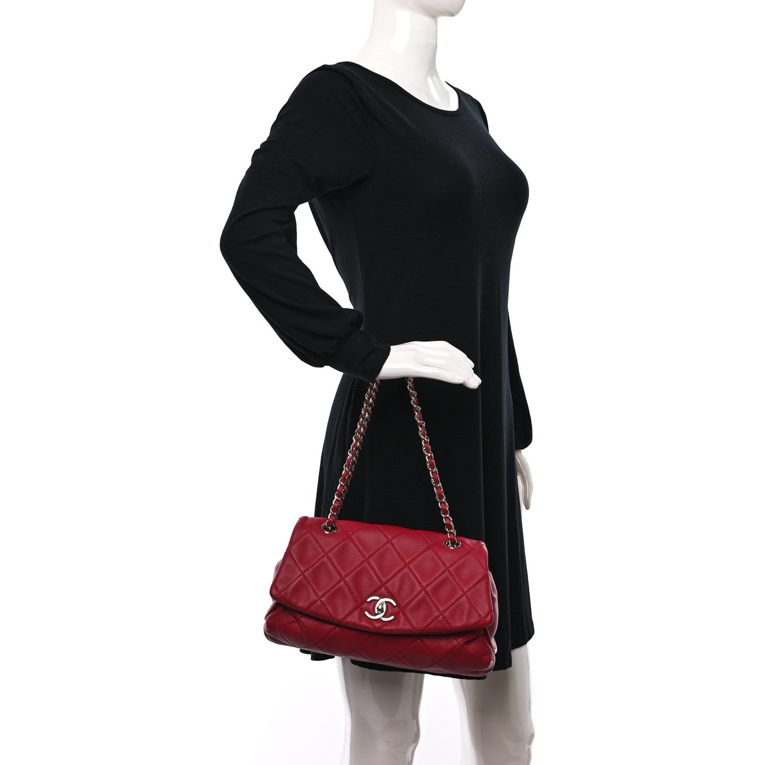 Chanel Calfskin Quilted CC Curvy Flap Red 3 of 10