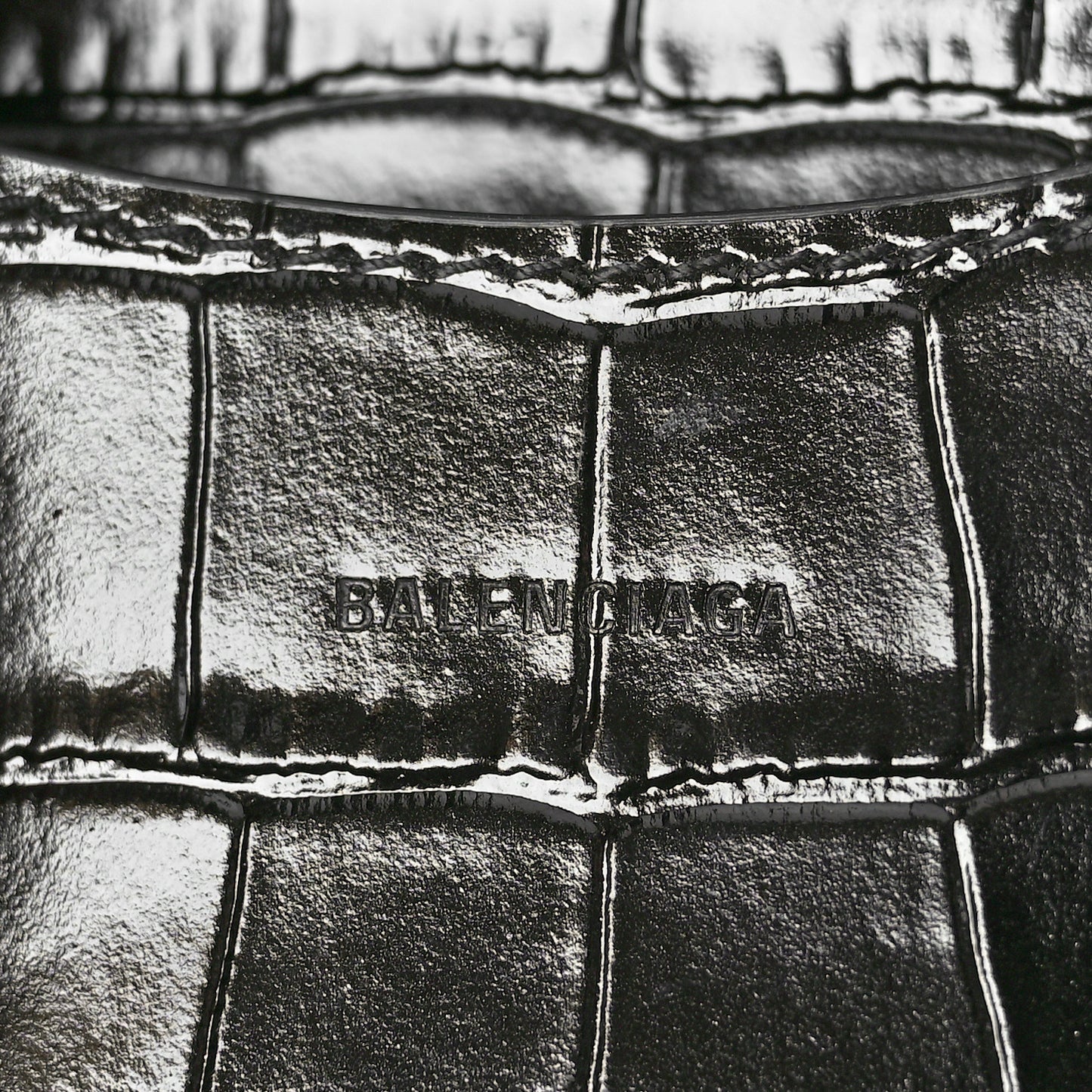 Shiny Supple Calfskin Crocodile Embossed Brass Hardware Neo Classic City Black