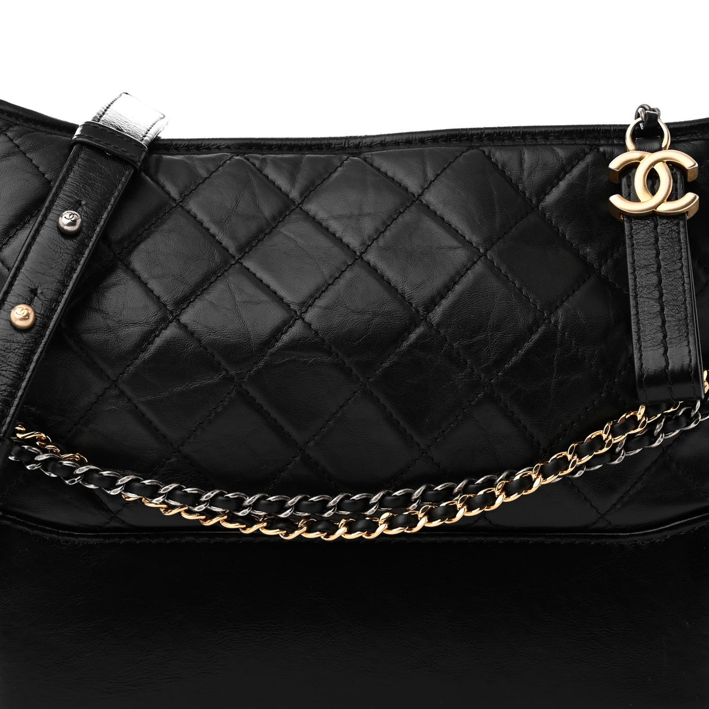 Aged Calfskin Quilted New Medium Gabrielle Hobo Black