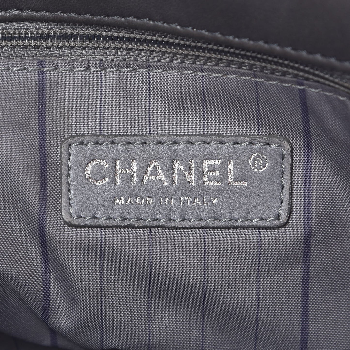 Lambskin Studded CC East West Flap Grey