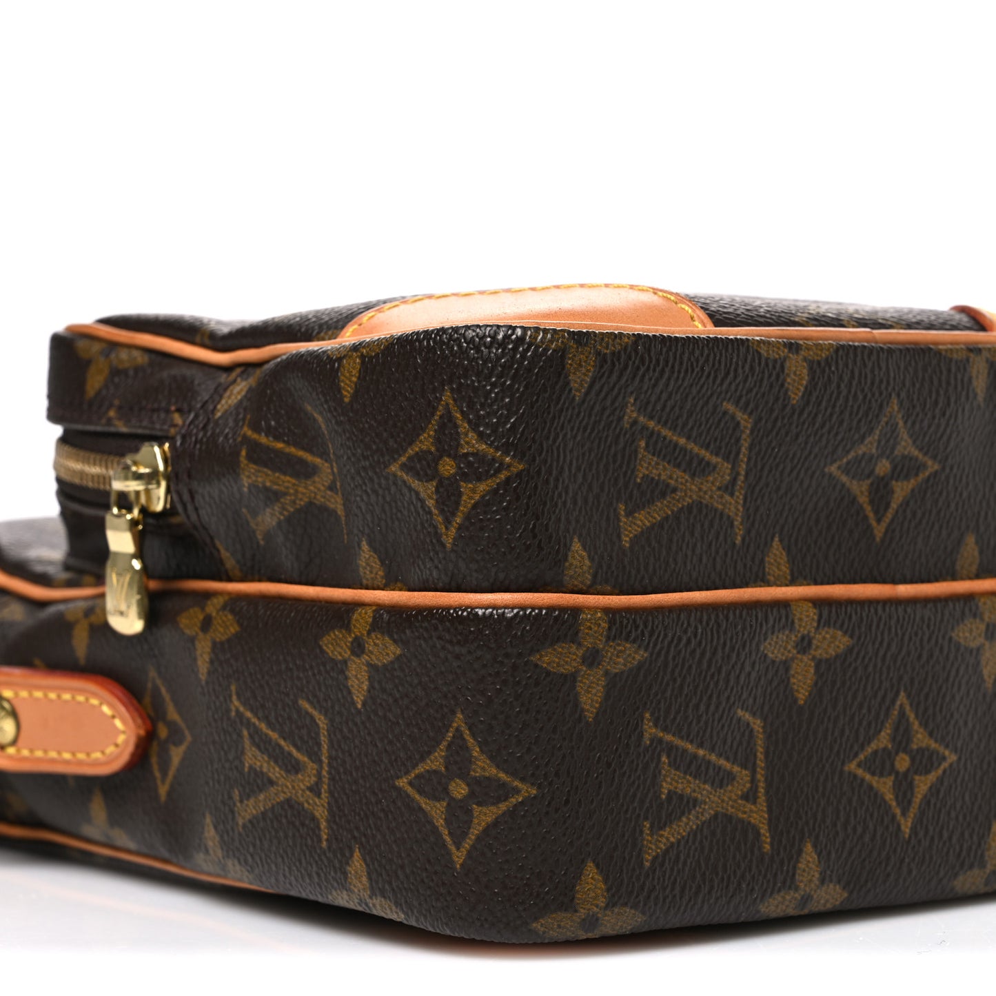 Monogram Amazone