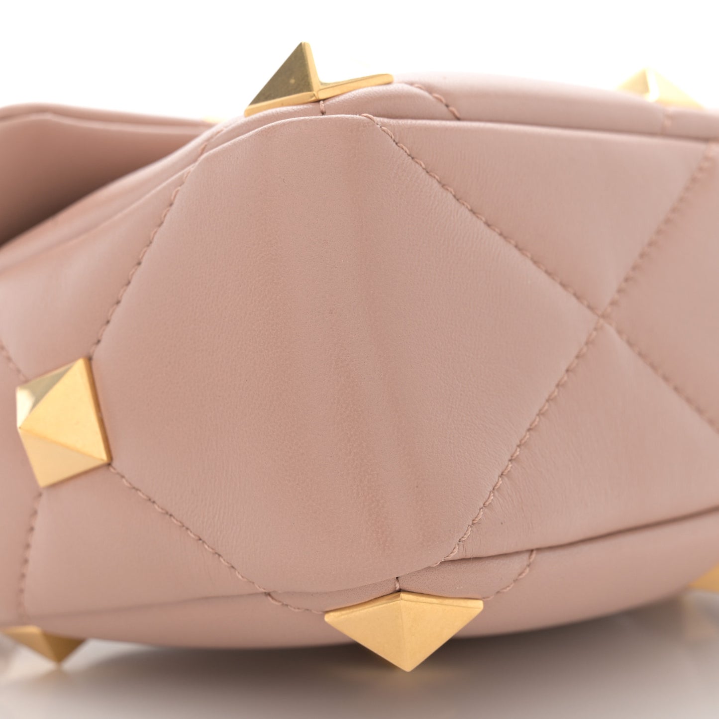 Nappa Medium Roman Stud Shoulder Bag Rose Cannelle