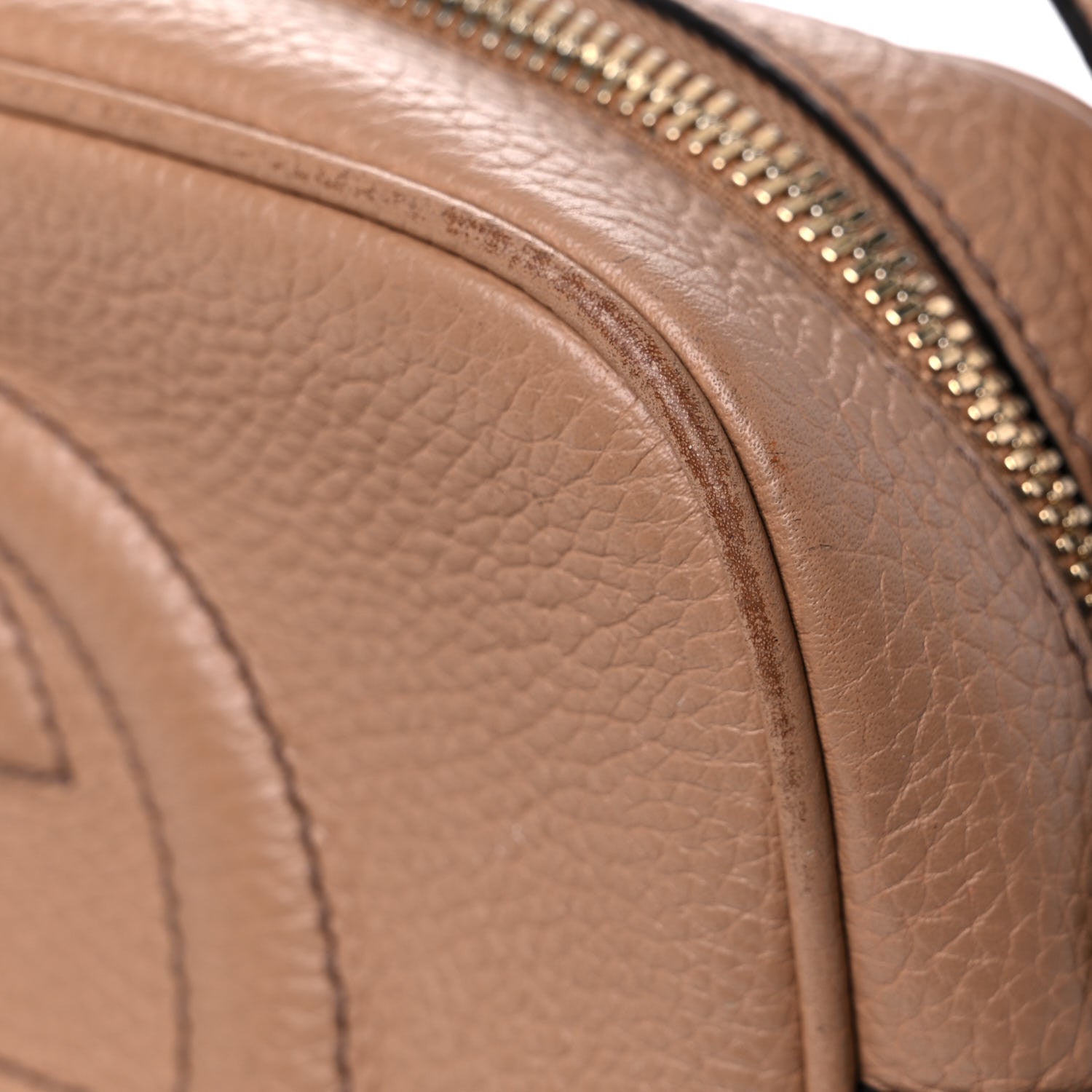Gucci Pebbled Calfskin Small Soho Disco Bag Camelia 18 of 21