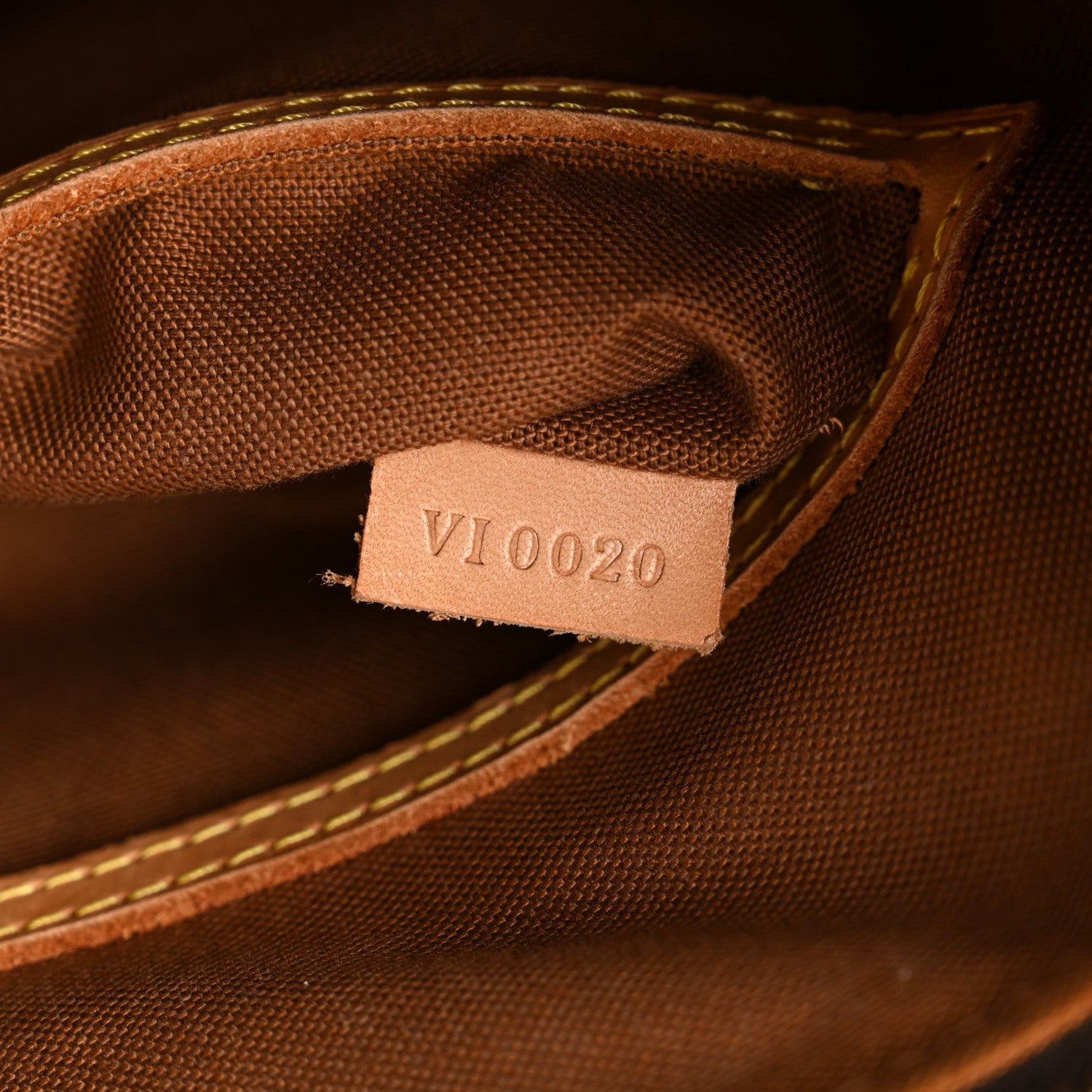 Louis Vuitton Monogram Alma MM 7 of 12